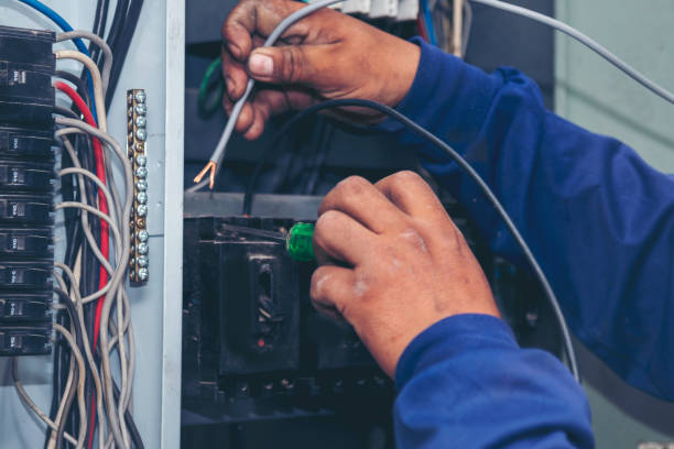 Best Circuit Breaker Repair  in Toppers, OK